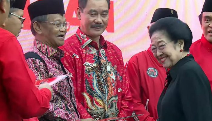 SEKJEND PDI PERJUANGAN HASTO KRISTIYANTO MENYEBUT BAHWA ADA UPAYA PENJEGALAN TERHADAP PARTAINYA JELANG PILKADA